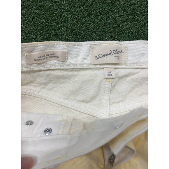 Universal Thread Women's Mid-Rise Baggy Jeans Classic 90's Vintage Straight Fit - Picture 8 of 10